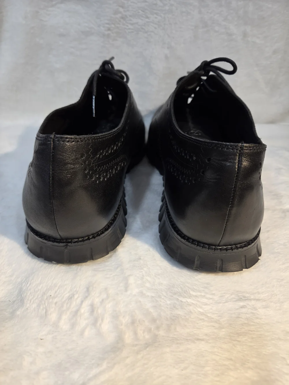 Men's Black Wingtip Oxford Dress Shoes - Unknown Brand